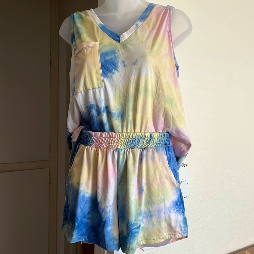 White Birch Tie Dye Shorts Set
